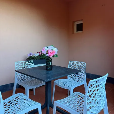 Nuovo Bilocale Con Terrazza Διαμέρισμα *